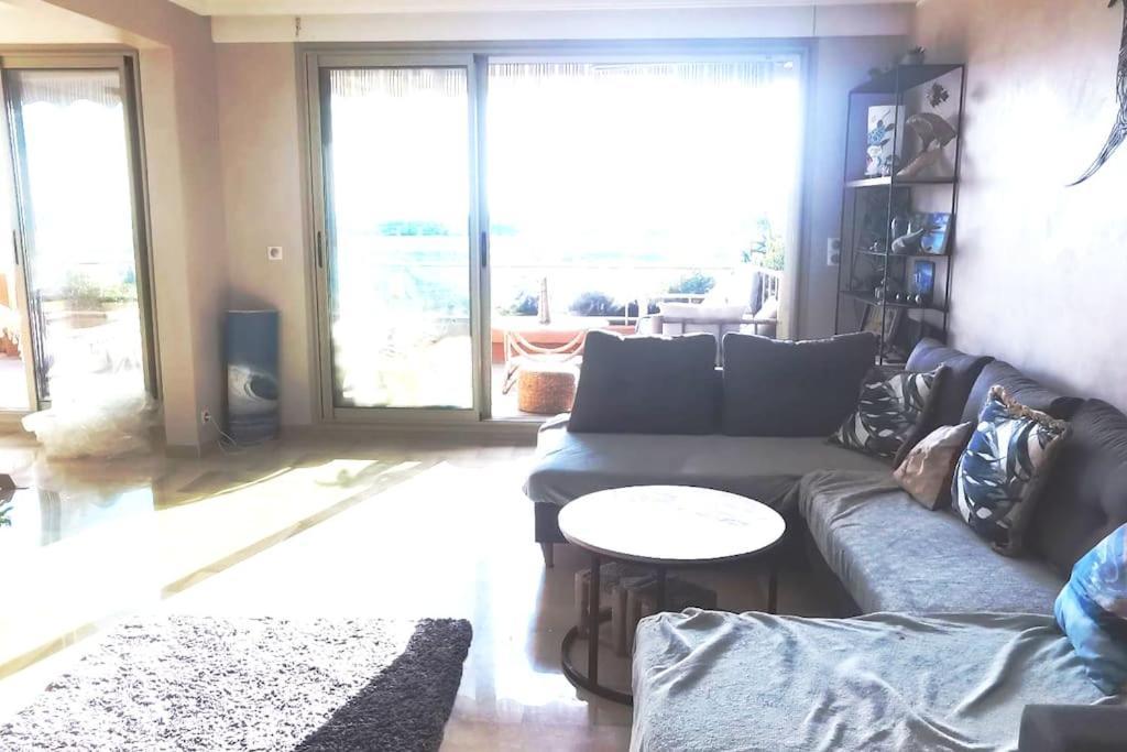 Appartement Nice Centre Vue Mer Avec Piscine Pour Famille, Couple D'Amis Pas De Groupes De Jeunes Autorises Exterior foto
